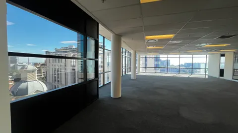 Sinosteel Plaza, 159 Rivonia Rd, Sandton has a 511m² Office Space Available To Let (11)